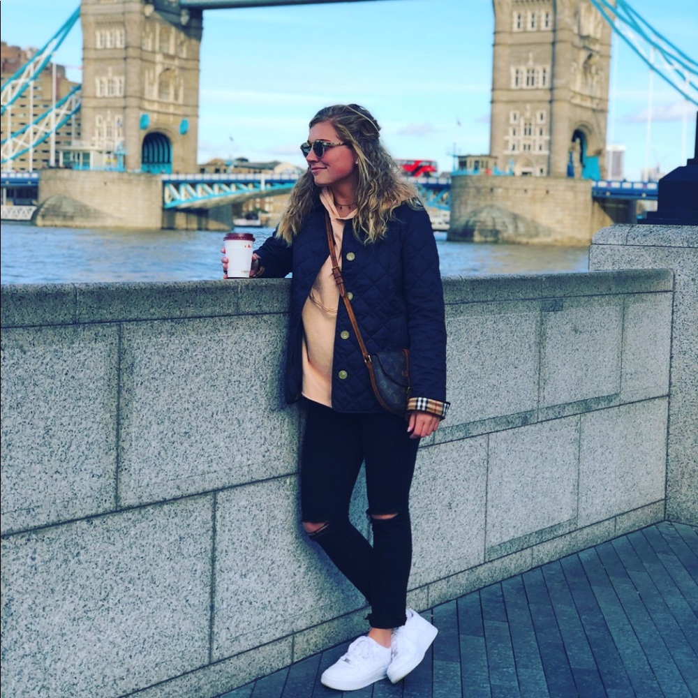 Meet your Posher, Allie